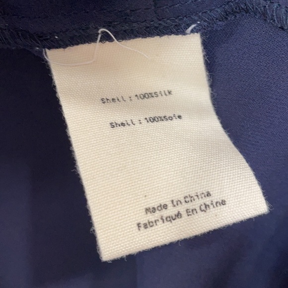 L'AGENCE Mariposa Blouse Midnight Navy XS - Picture 12 of 13